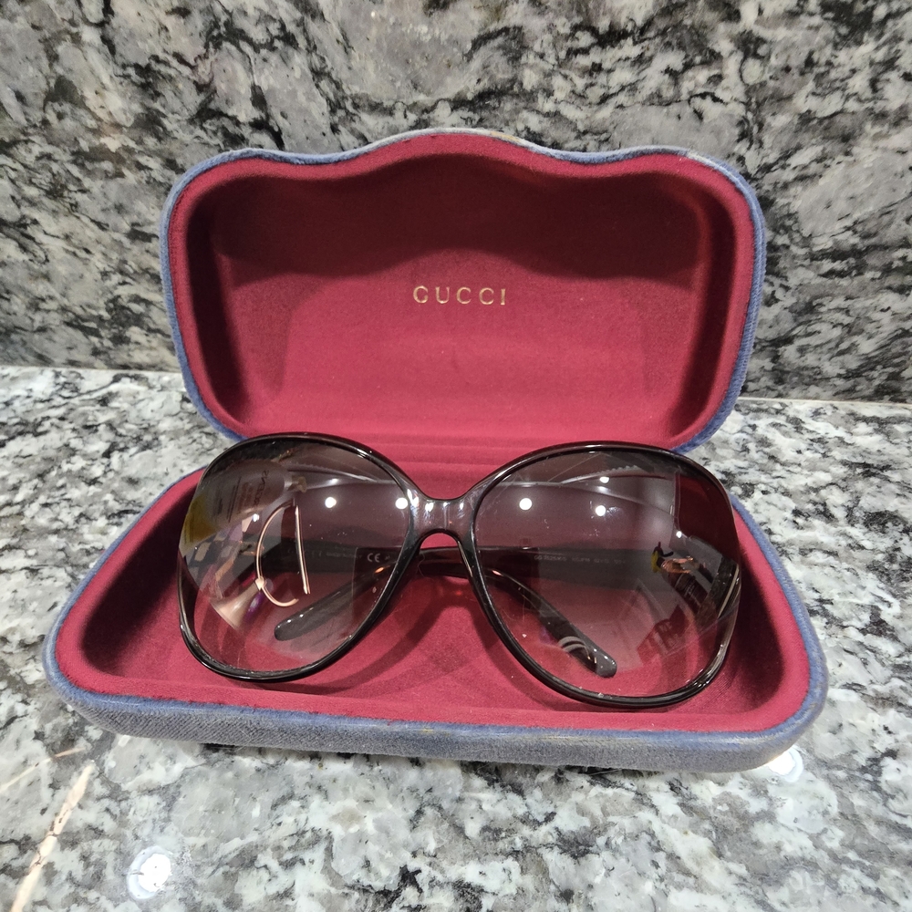 Gucci Women's Oversized Butterfly Sunglasses With Interlocking G Heart